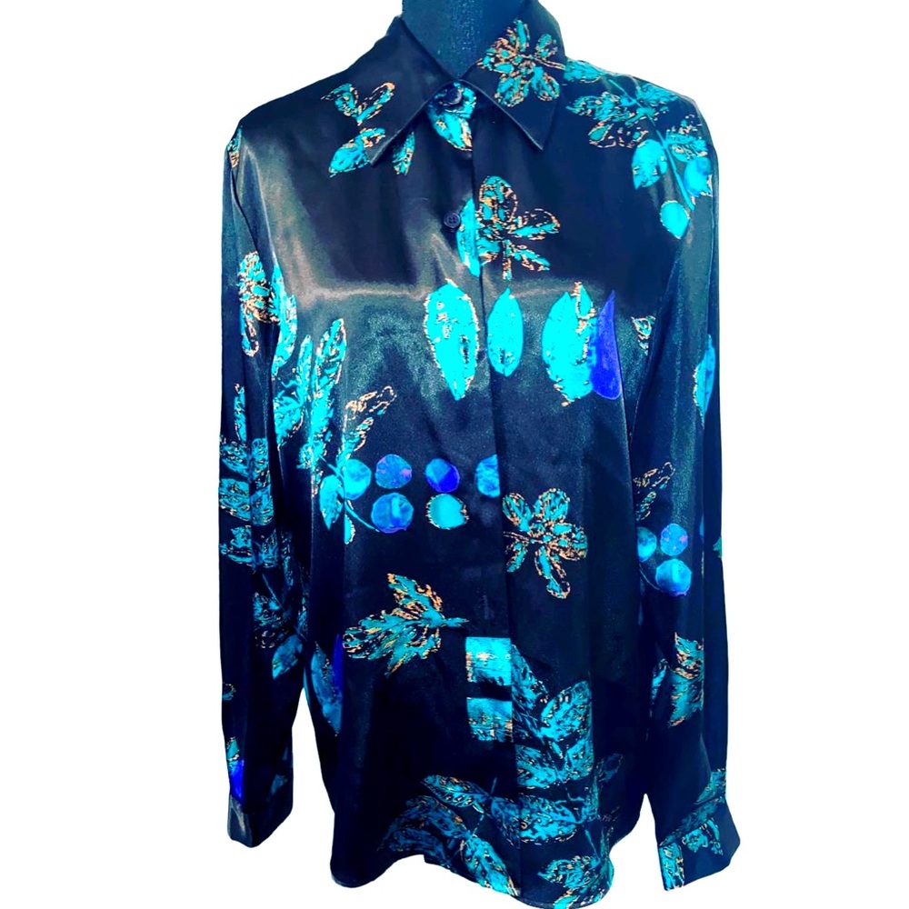 🌟🔥 BOGO Sale🔥🌟Norton McNaughton Black and blue feather button up shirt